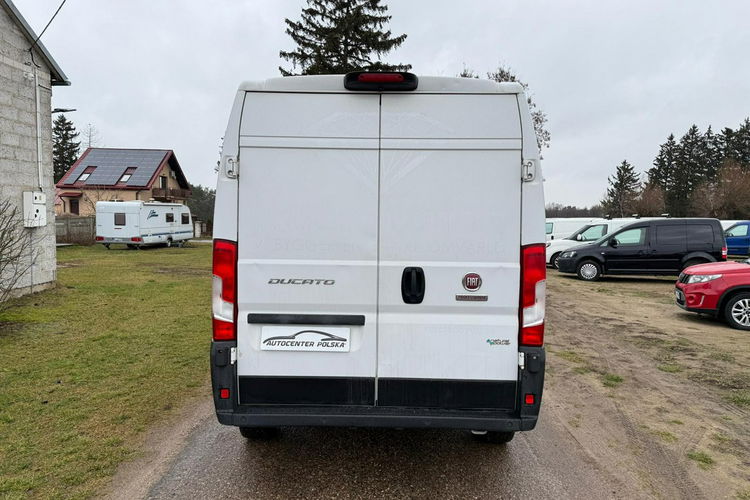 Fiat Ducato L2H2 3.0 Benzyna 136KM CNG 2019r 3 osobowy Kamera Cofania zdjęcie 2