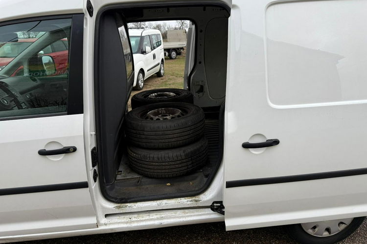 Volkswagen Caddy MAXI 2.0 EcoFuel MPI z Nową instalacją LPG podwójne Drzwi przesuwane zdjęcie 18