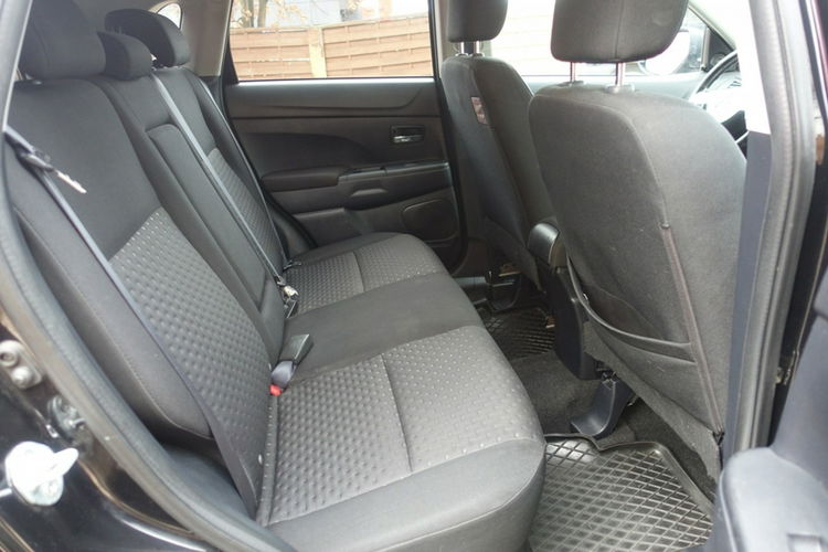 Mitsubishi ASX Salon Polska 4x4 Kamery przód i tył zdjęcie 11