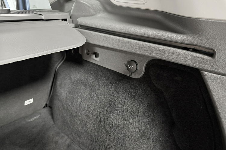 Ford Kuga 2.0 TDCi 136KM TITANIUM HiFi Klimatronic Alu Tempomat SUPER STAN zdjęcie 14