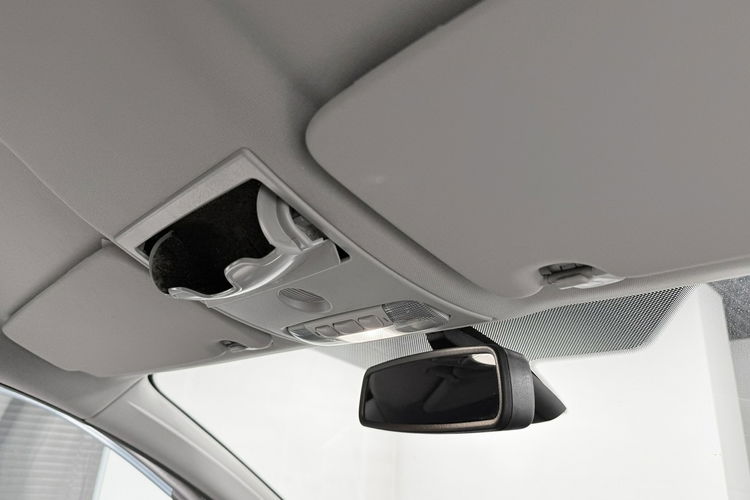 Ford Kuga 2.0 TDCi 136KM TITANIUM HiFi Klimatronic Alu Tempomat SUPER STAN zdjęcie 22