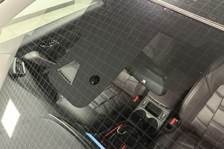 Nissan Qashqai 1.6 DCi 115KM TEKNA+ Lift Individual Panorama KeyLess Alu19 Navi BOSE zdjęcie 13