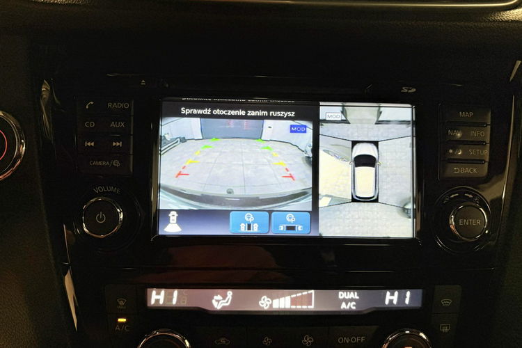 Nissan Qashqai 1.6 DCi 115KM TEKNA+ Lift Individual Panorama KeyLess Alu19 Navi BOSE zdjęcie 43