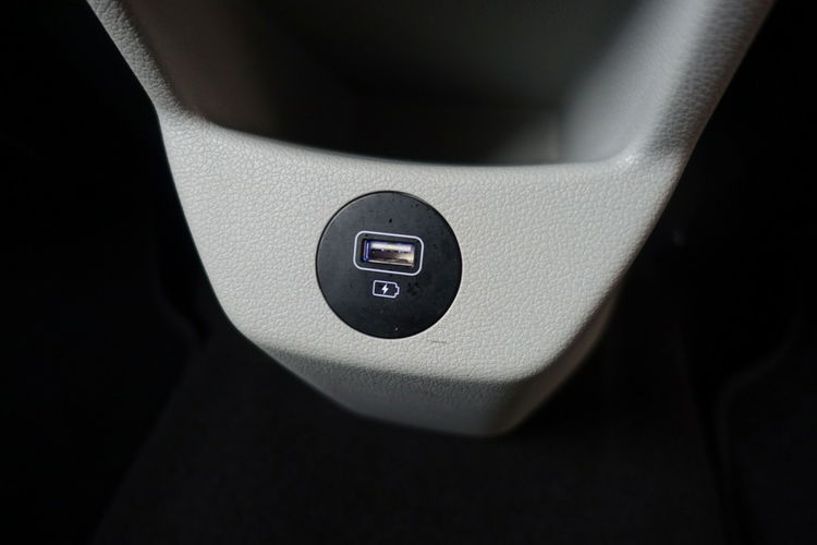 Hyundai i20 Rezerwacja zdjęcie 13