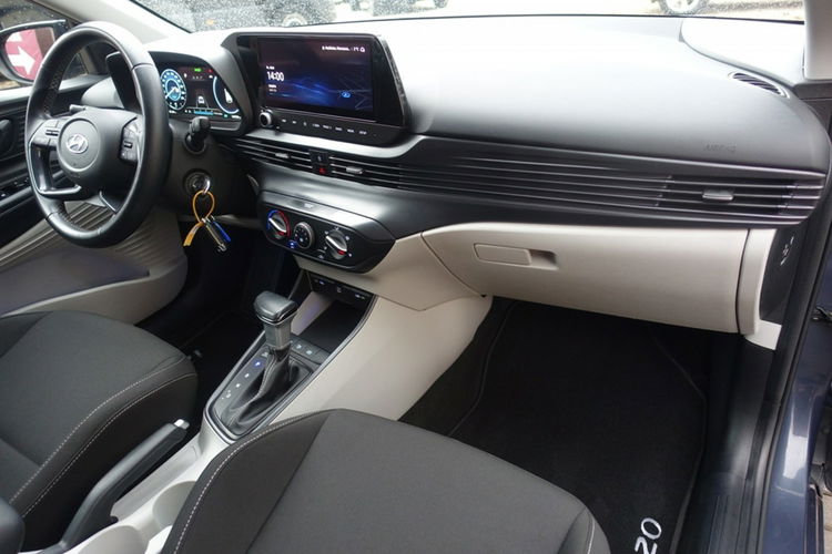 Hyundai i20 Rezerwacja zdjęcie 15