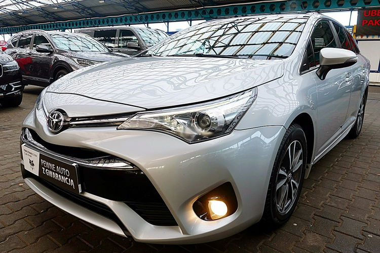 Toyota Avensis EXECUTIVE 2.0i 152KM AUTOMAT Skóra+Led+Navi 3Lata GWAR. Kraj Bezwypad 4x2 zdjęcie 73