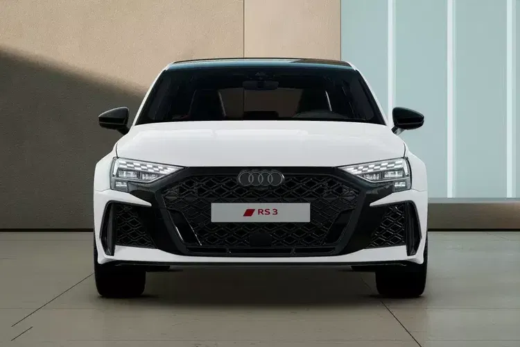 Audi RS3 zdjęcie 2