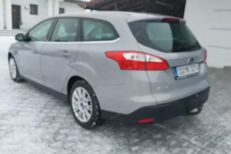 Ford Focus zdjęcie 3