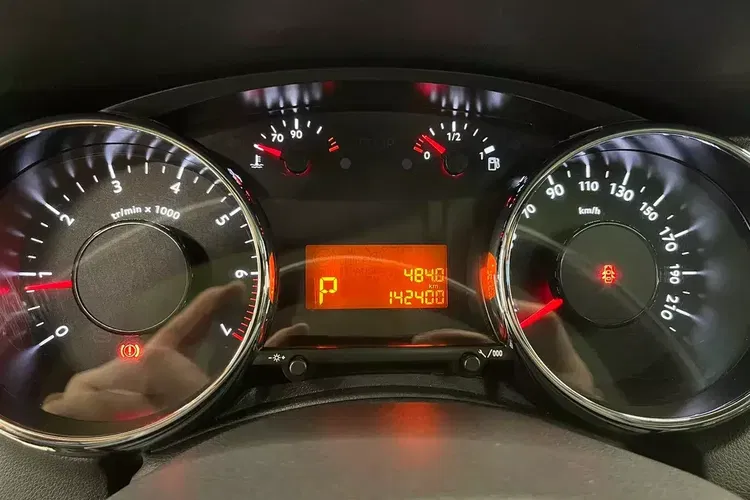 Peugeot 5008 zdjęcie 19