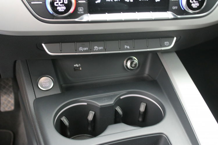 Audi A4 S-Tronic Gwarancja Nawigacja F-vat Salon Polska zdjęcie 21
