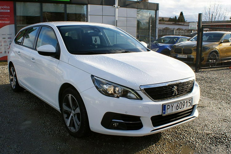 Peugeot 308 zdjęcie 1
