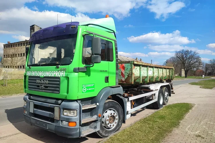 MAN TGA 26.390, HAKOWIEC 6X2 zdjęcie 3