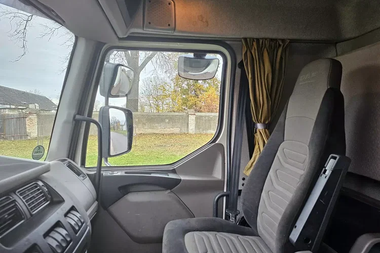 DAF LF 45.220 zdjęcie 25