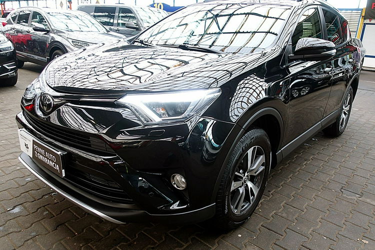 Toyota RAV-4 LED+NAVI+ACC+Kamera+2xKlimatronic GWARANCJA 1wł Bezwypad F23% 4x2 zdjęcie 67