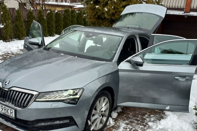 Skoda Superb DSG Full Led Matrix Grzane Fotele El.klapa Salon PL 63300 netto FV23 zdjęcie 19