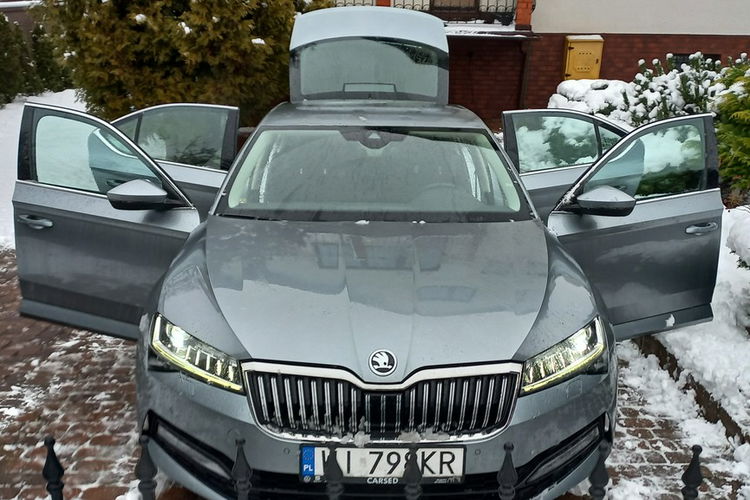 Skoda Superb DSG Full Led Matrix Grzane Fotele El.klapa Salon PL 63300 netto FV23 zdjęcie 20