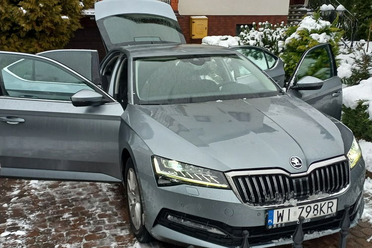 Skoda Superb DSG Full Led Matrix Grzane Fotele El.klapa Salon PL 63300 netto FV23 zdjęcie 23