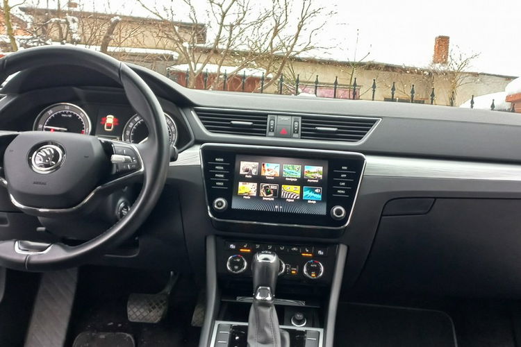 Skoda Superb DSG Full Led Matrix Grzane Fotele El.klapa Salon PL 63300 netto FV23 zdjęcie 6