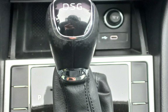 Skoda Superb DSG Full Led Matrix Grzane Fotele El.klapa Salon PL 63300 netto FV23 zdjęcie 7