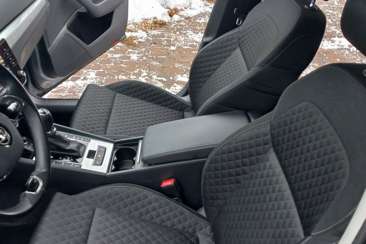 Skoda Superb DSG Full Led Matrix Grzane Fotele El.klapa Salon PL 63300 netto FV23 zdjęcie 8
