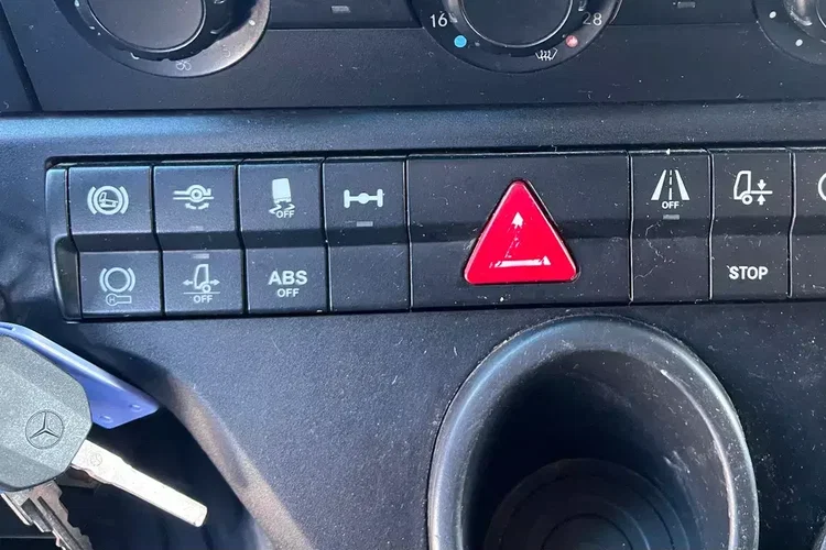 Mercedes ANTOS 1833 FAUN VARIOPRSS 520 zdjęcie 33