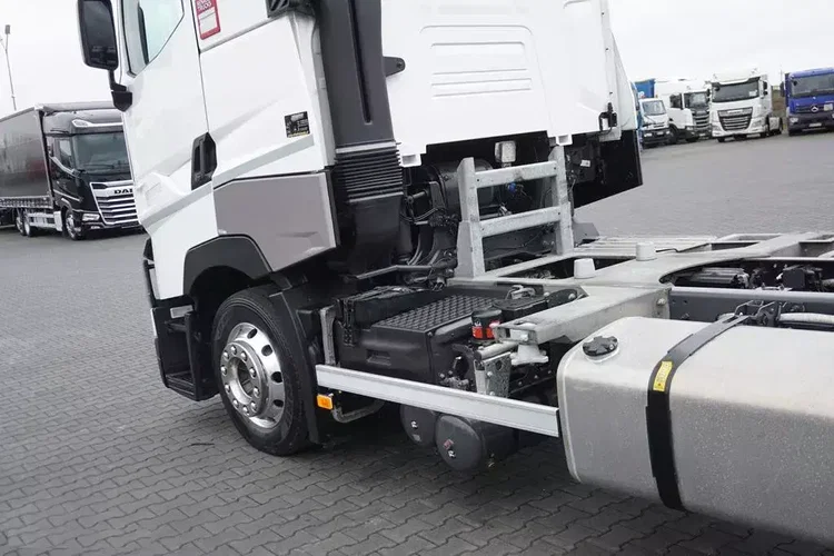 Renault / T 520 / ACC / EURO 6 / SSC / MEGA BDF / 7.82 M zdjęcie 40