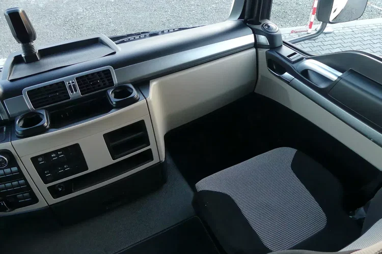 MAN TGM 18.290 / EURO 6 / KONTENER + WINDA / OTWIERANY BOK / zdjęcie 32
