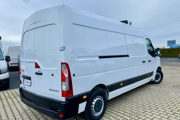 Renault Master SALON PL / CARRIER CHŁODNIA - MROŻNIA -15st.C / PRĄD 220V / 70 tys.km zdjęcie 5