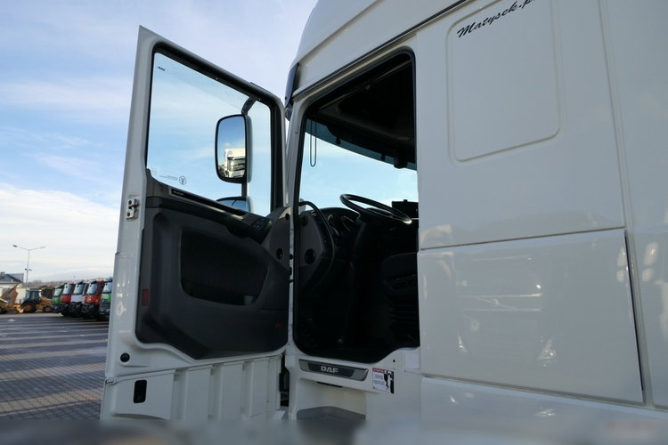 DAF XF 480 / 6x2 / FIRANKA - 8.2 m / + WINDA ZAŁADOWCZA / KLIMA POSTOJOWA / MOCNA PODŁOGA: SZYNA-DESKA / EURO 6 / OŚ PODNOSZONA zdjęcie 28