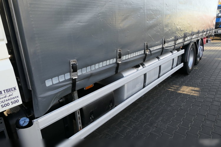 DAF XF 480 / 6x2 / FIRANKA - 8.2 m / + WINDA ZAŁADOWCZA / KLIMA POSTOJOWA / MOCNA PODŁOGA: SZYNA-DESKA / EURO 6 / OŚ PODNOSZONA zdjęcie 7