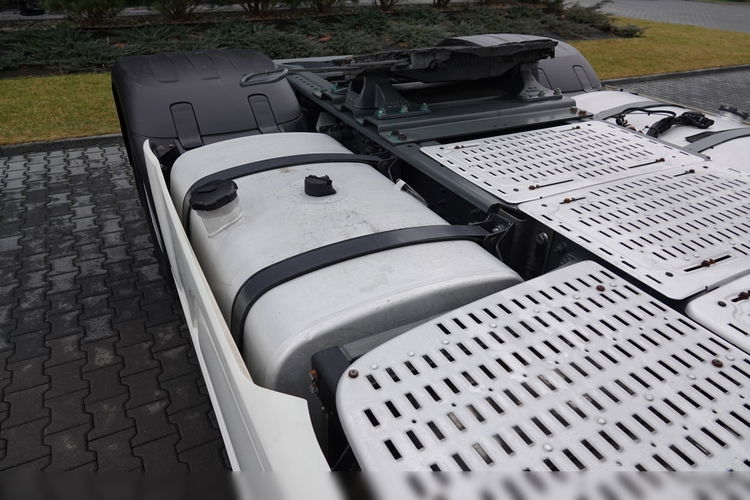 DAF XF 460 / SPACE CAB / RETARDER / MAŁY PRZEBIEG / OPONY 100% / SPROWADZONY / PO KONTRAKCIE SERWISOWYM  zdjęcie 17