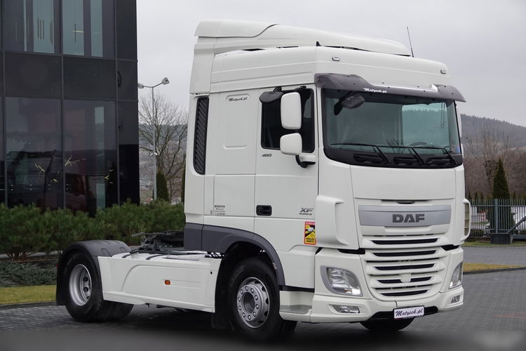 DAF XF 460 / SPACE CAB / RETARDER / MAŁY PRZEBIEG / OPONY 100% / SPROWADZONY / PO KONTRAKCIE SERWISOWYM  zdjęcie 2