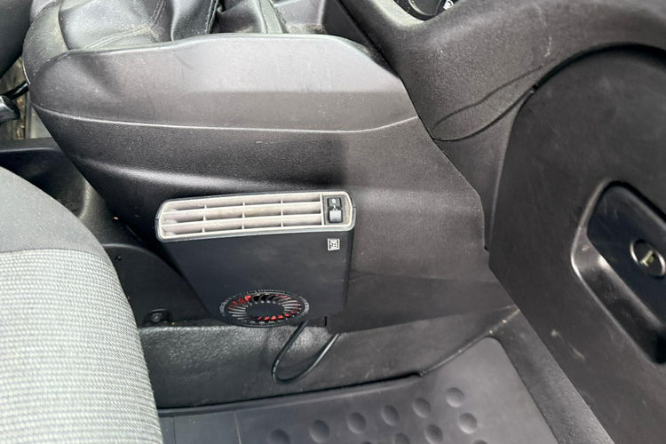Fiat Doblo Maxi długi 1.4Tjet 120KM Chłodnia z Nowym LPG zdjęcie 11