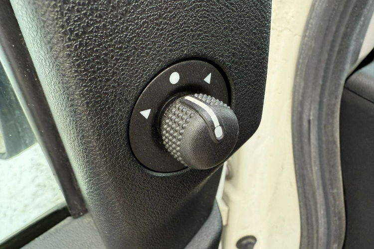 Fiat Doblo Maxi długi 1.4Tjet 120KM Chłodnia z Nowym LPG zdjęcie 28