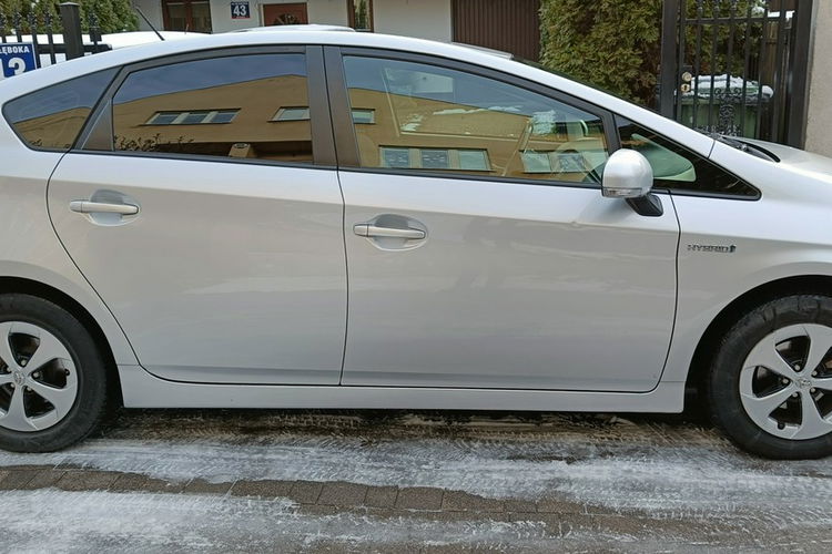 Toyota Prius 1.8 Hybrid , automat, zdjęcie 7