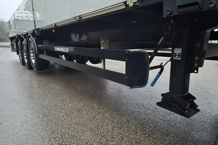 Schwarzmuller Burtowa zdjęcie 10