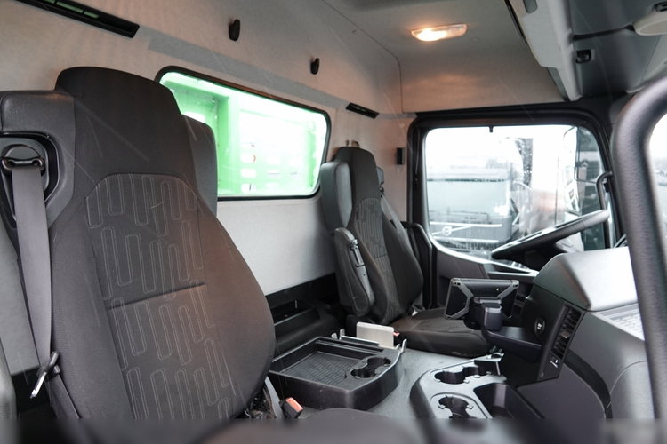 Mercedes AROCS 2636 / 6x4 / SKRZYNIOWY- 6, 5 M / + HDS HIAB 192 E-5 wysów: 15m / EURO 6 / STEROWANIE RADIOWE / ROTATOR  zdjęcie 37