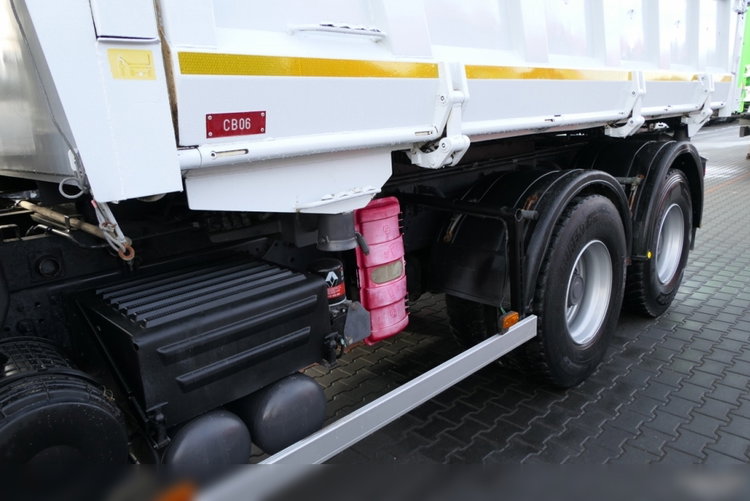 Renault LANDER 410 / 6x4 / WYWROTKA / HYDROBURTA / BORDMATIC / MANUAL / SPROWADZONA zdjęcie 15