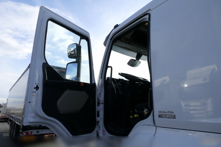 Renault LANDER 410 / 6x4 / WYWROTKA / HYDROBURTA / BORDMATIC / MANUAL / SPROWADZONA zdjęcie 28