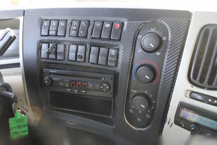 Renault LANDER 410 / 6x4 / WYWROTKA / HYDROBURTA / BORDMATIC / MANUAL / SPROWADZONA zdjęcie 34