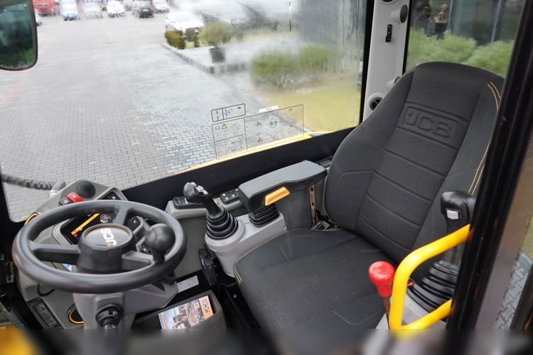 JCB HYDRADIG HD 110W / KOPARKA KOŁOWA / 2019 ROK / KOMPLET ŁYŻEK + WIDŁY DO PALET / PO KONTRAKCIE SERWISOWYM zdjęcie 20