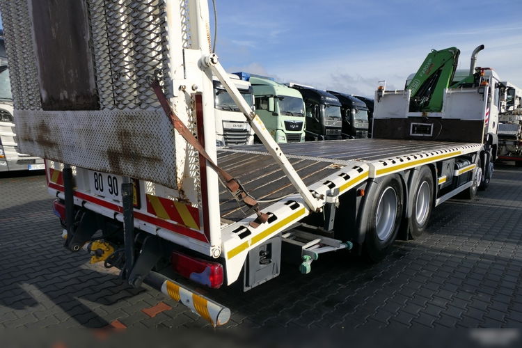 MAN TGS 35.360 / 8x2 / LAWETA 7.7 M + HDS FASSI 230 XP / OŚ PODNOSZONA / 4 OSIOWY / NAJAZDY HYDRAULICZNE / WCIĄGARKA  zdjęcie 15