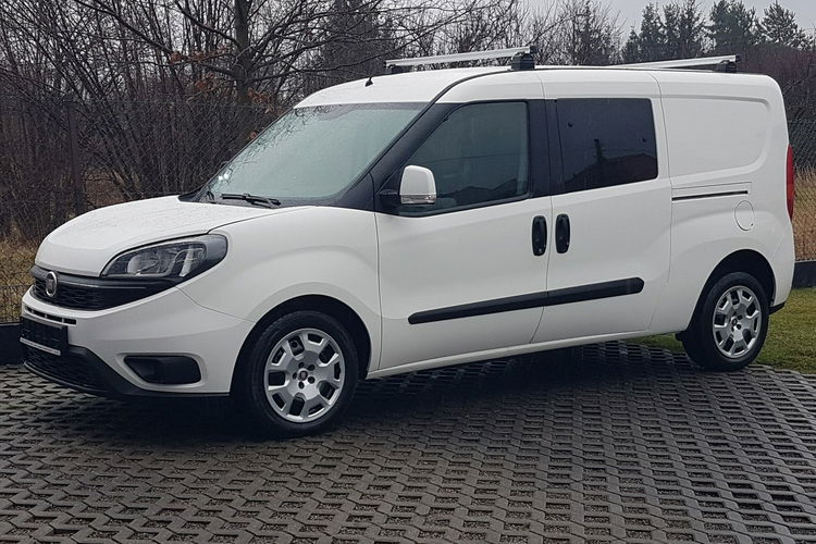 Fiat Doblo MAXI 5 OSÓB DŁUGI KLIMA 2 xDRZWI BOCZNE PRZESUWNE I-WŁAŚCICIEL zdjęcie 2