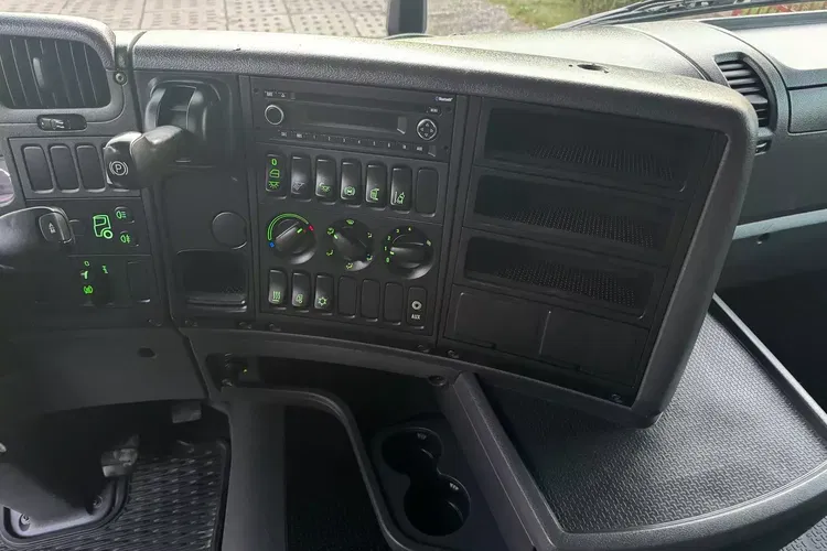 Scania R410 zdjęcie 24