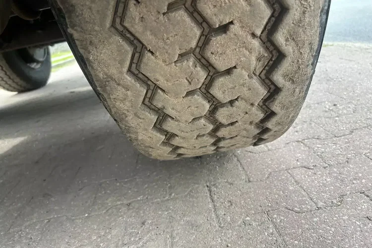 Schmitz SKI 24 zdjęcie 11