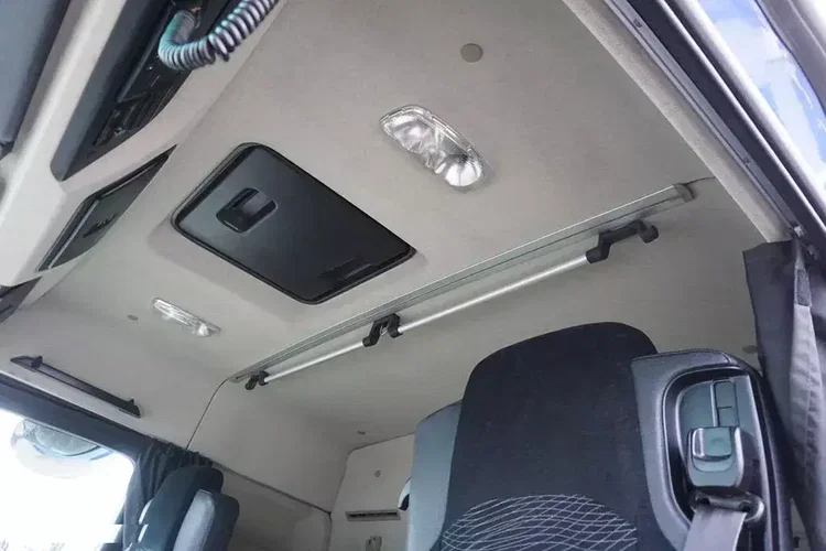 Mercedes ACTROS / 2543 / ACC / E 6 / PEŁNY ADR / SKRZYNIOWY / ZAWIESIE POD WÓZEK zdjęcie 17