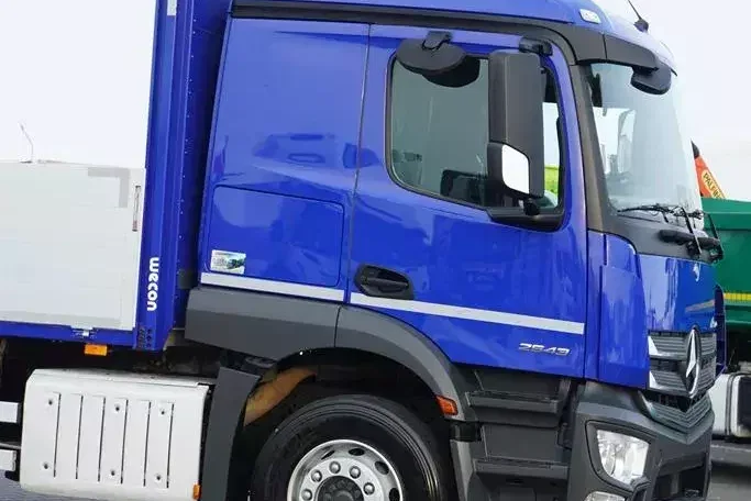 Mercedes ACTROS / 2543 / ACC / E 6 / PEŁNY ADR / SKRZYNIOWY / ZAWIESIE POD WÓZEK zdjęcie 28