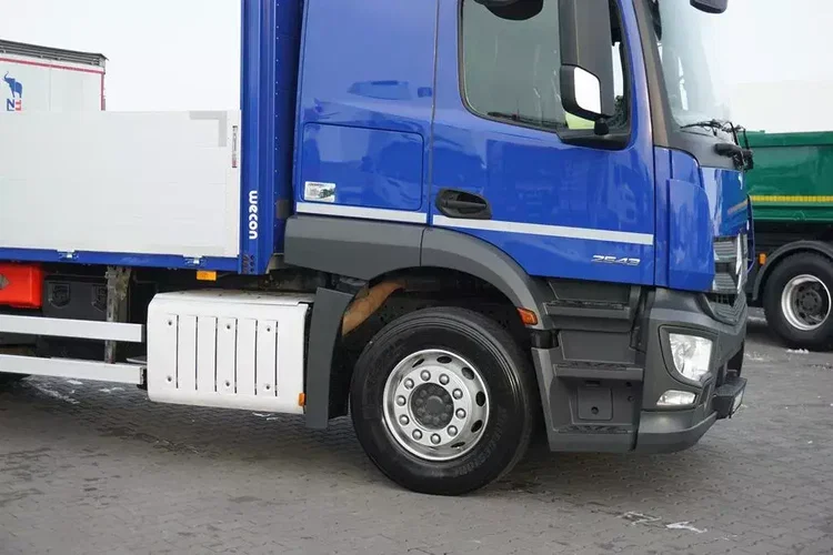 Mercedes ACTROS / 2543 / ACC / E 6 / PEŁNY ADR / SKRZYNIOWY / ZAWIESIE POD WÓZEK zdjęcie 29