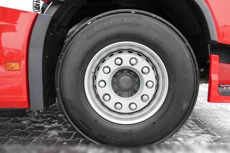 Volvo FH 500 / I-SAVE / XXL / KLIMA POSTOJOWA / NOWY MODEL / OPONY 100 % / PO ZŁOTYM KONTRAKCIE SERWISOWYM zdjęcie 20