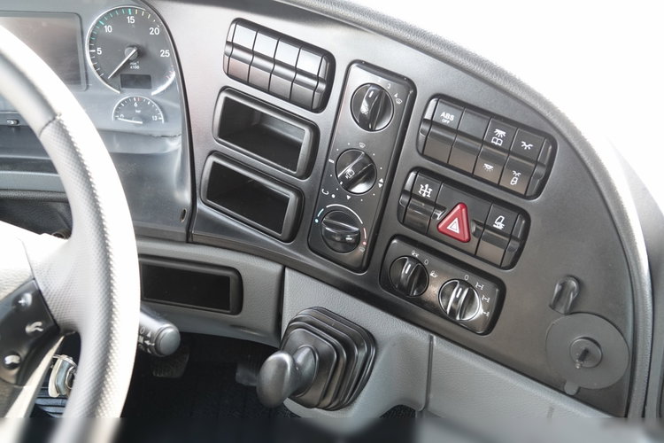 Mercedes -BENZ ACTROS MP3 / 4141 / 8X6 / WYWROTKA TYLNOZSYPOWA / MEILLER -KIPPER / HARDOX / MANUAL  zdjęcie 33